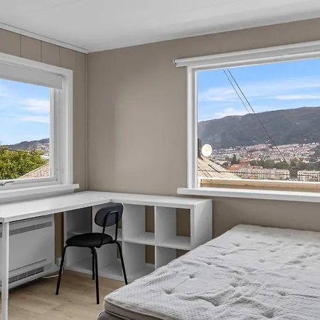 Gt43-101 - Mountain View 2br With Balcony *